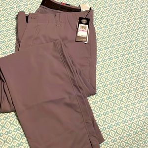 Under Armour Men’s Golf pants, BRAND NEW!